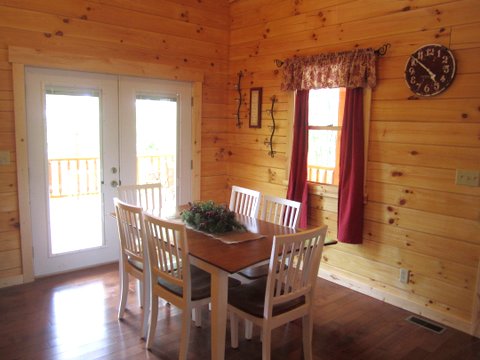 Black Bear Getaway Cabin rental in Hocking Hills, Ohio