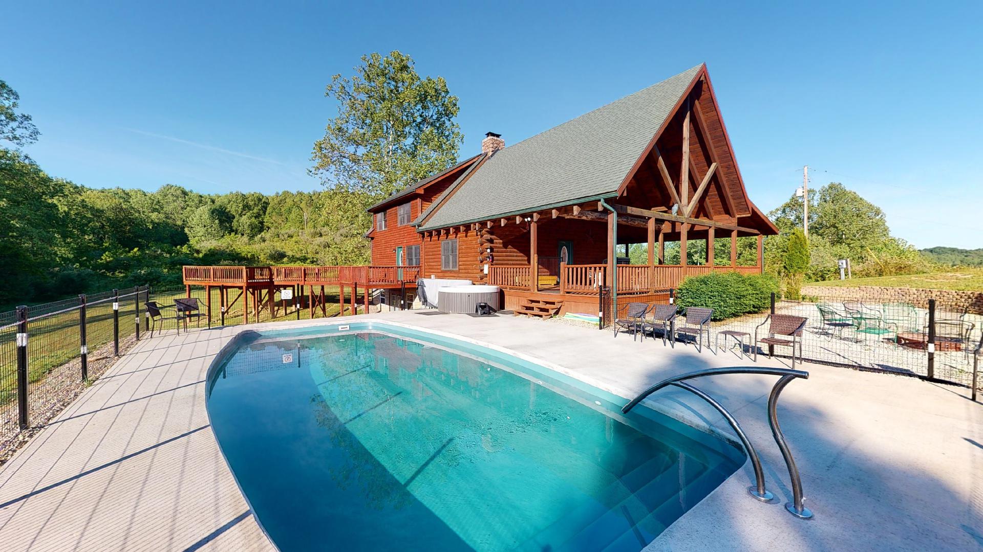 Lazy Bear Lodge rental in Hocking Hills, Ohio